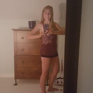 Meet your Posher, Tabitha